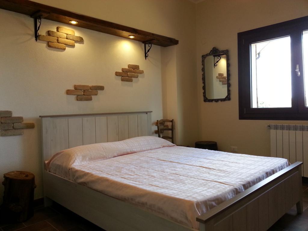 B&B Antica Botte サッサリ エクステリア 写真